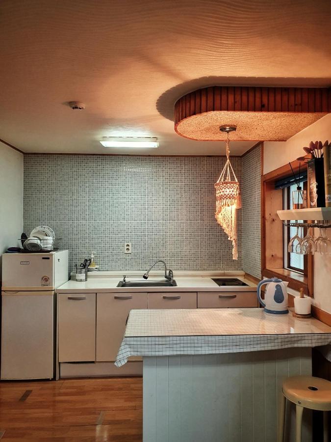 Popcorn House Pension Gapyeong Extérieur photo